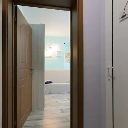 Sea House Апартаменты *